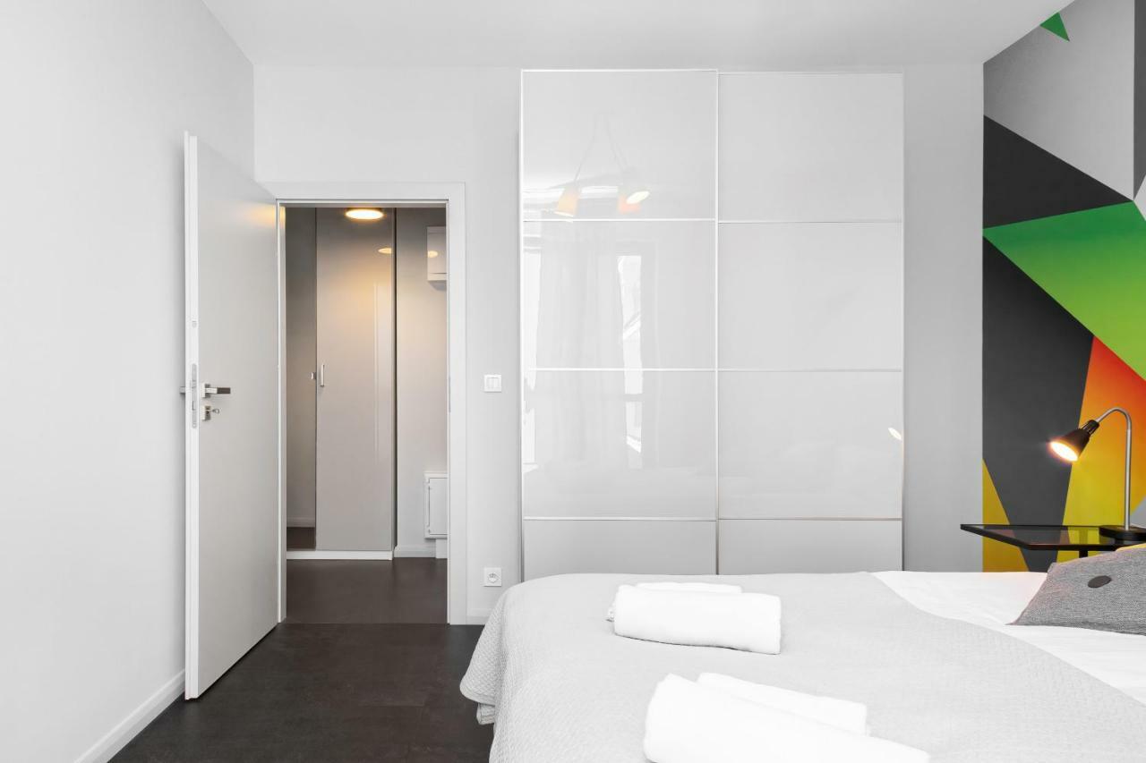 Apartments Warsaw Grzybowska By Renters Dış mekan fotoğraf